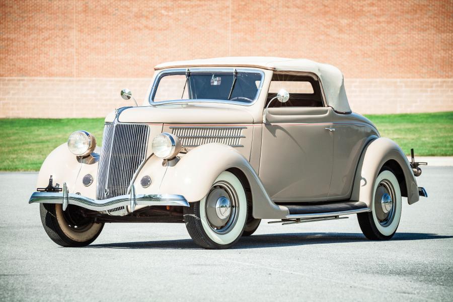  Ford V8 Deluxe Cabriolet 1936 года  (фото 1 из 5)